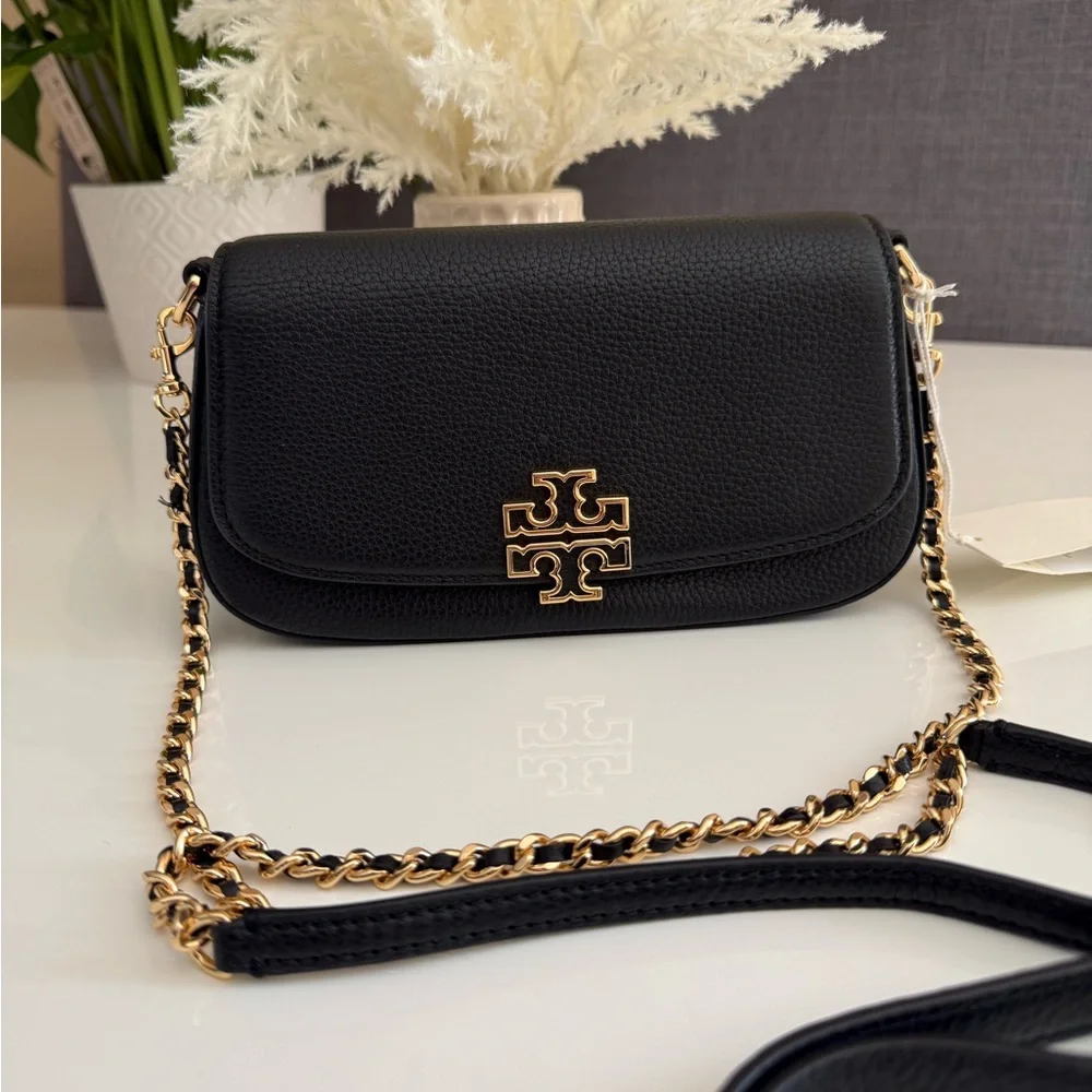 NWT Tory Burch Britten Convertible Leather Crossbody black 138772 ($525)